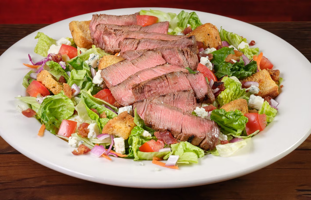 Steakhouse Filet Salad